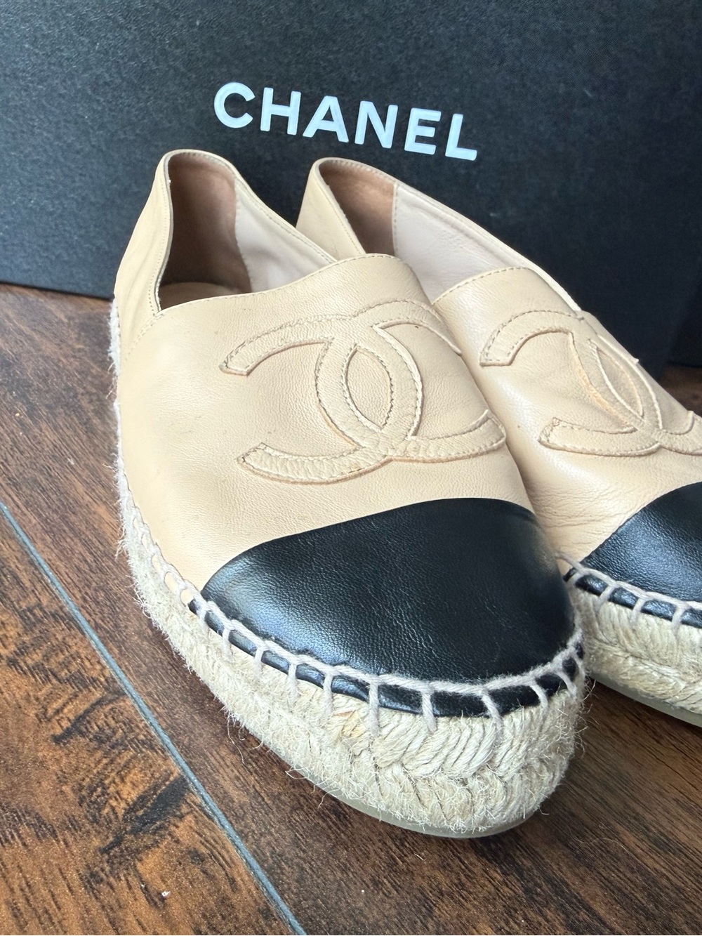 CHANEL Espadrilles - Picture 2 of 8